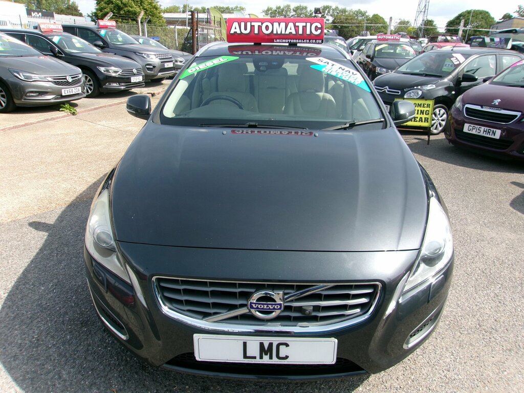Volvo V60 2.0 D3 Se Lux Estate Geartron Grey #2