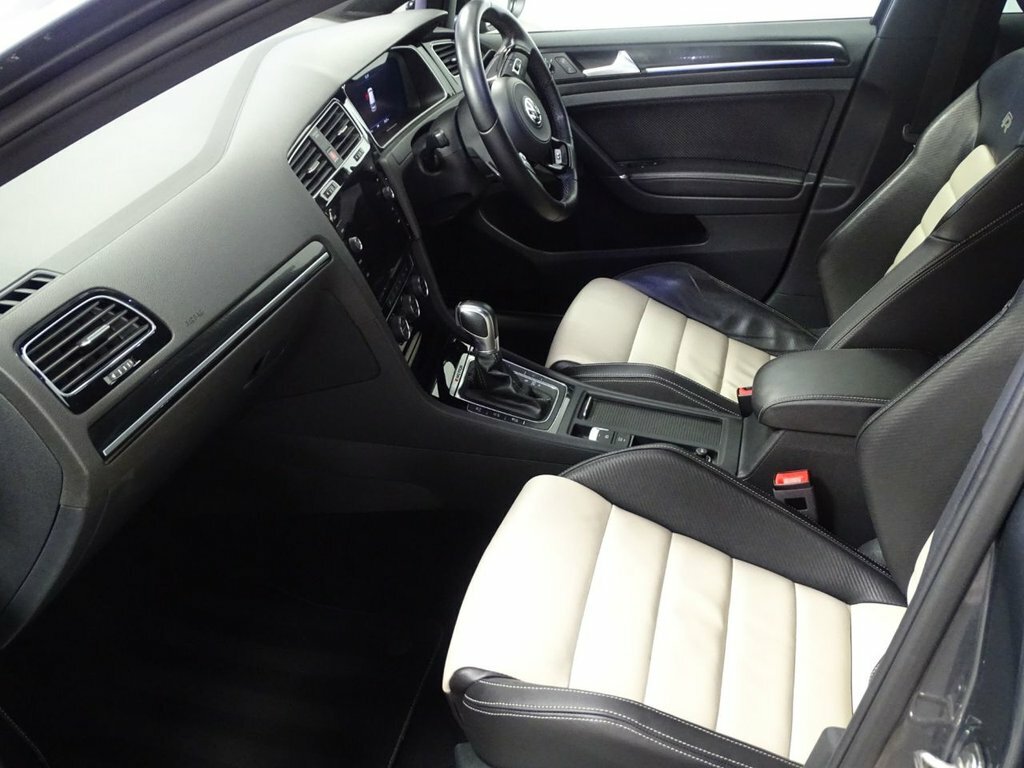 Volkswagen Golf 2L R FV18CZC Grey #2