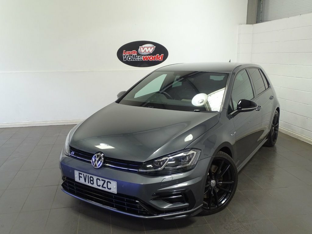 Volkswagen Golf 2L R Grey
