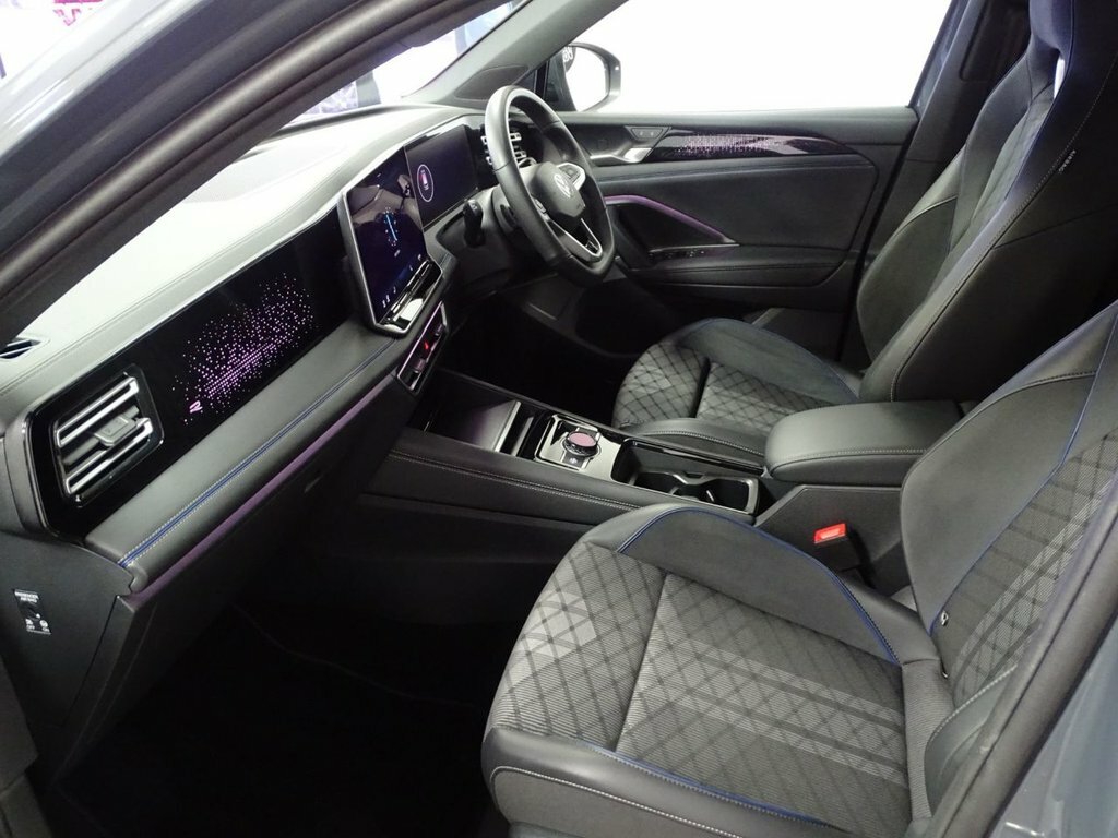 Volkswagen Tiguan 1.5L R-line RO25PGX Grey #5