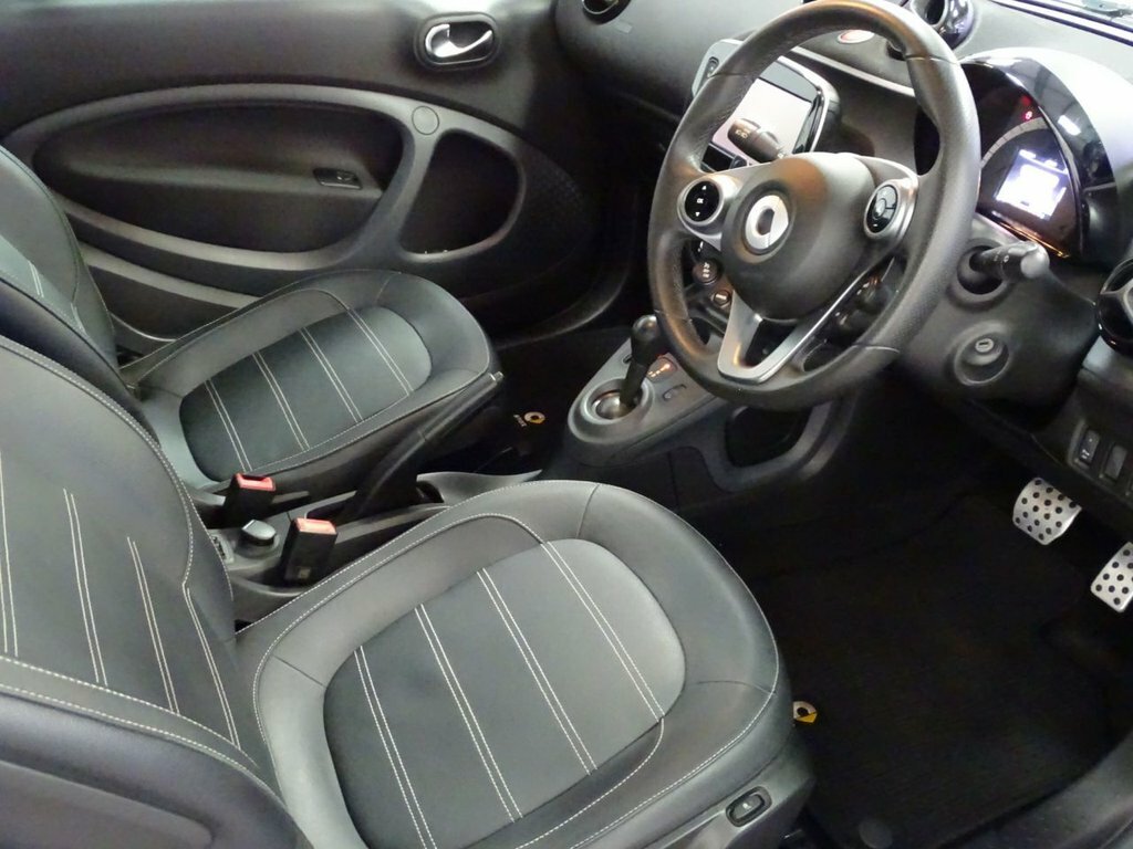 Smart Fortwo Coupe 1L Edition Black Black #4