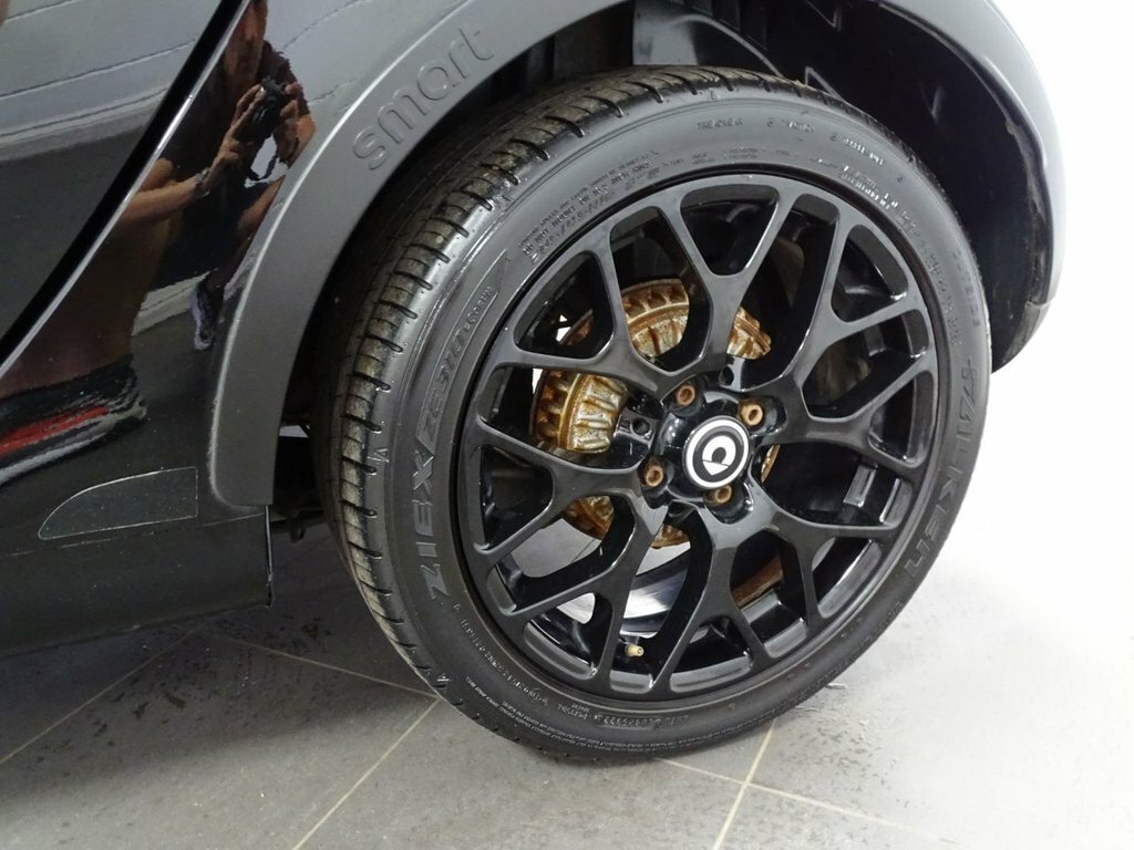 Smart Fortwo Coupe 1L Edition Black Black #3