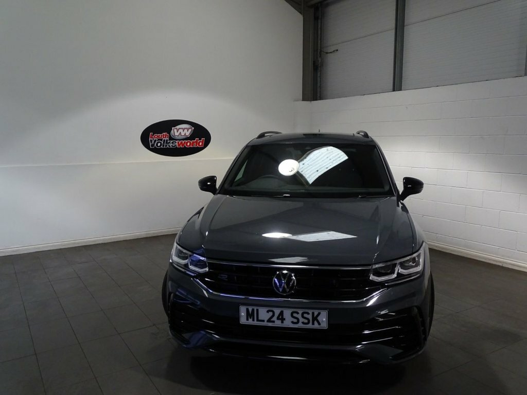Volkswagen Tiguan 1.5L Black Edition Grey #6
