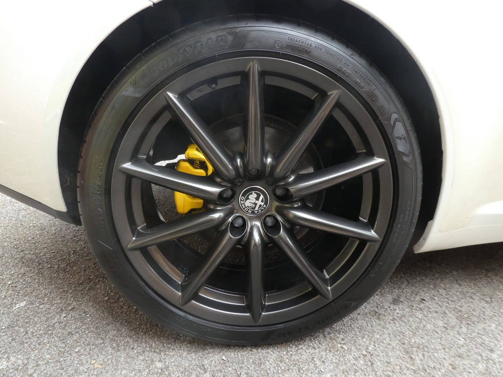 Alfa Romeo Spider 2.2 Jts Grey #33