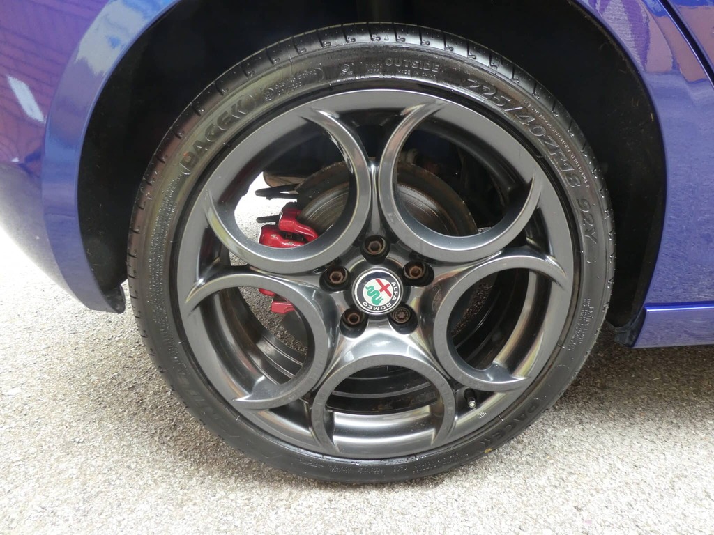 Alfa Romeo Giulietta  Black #30