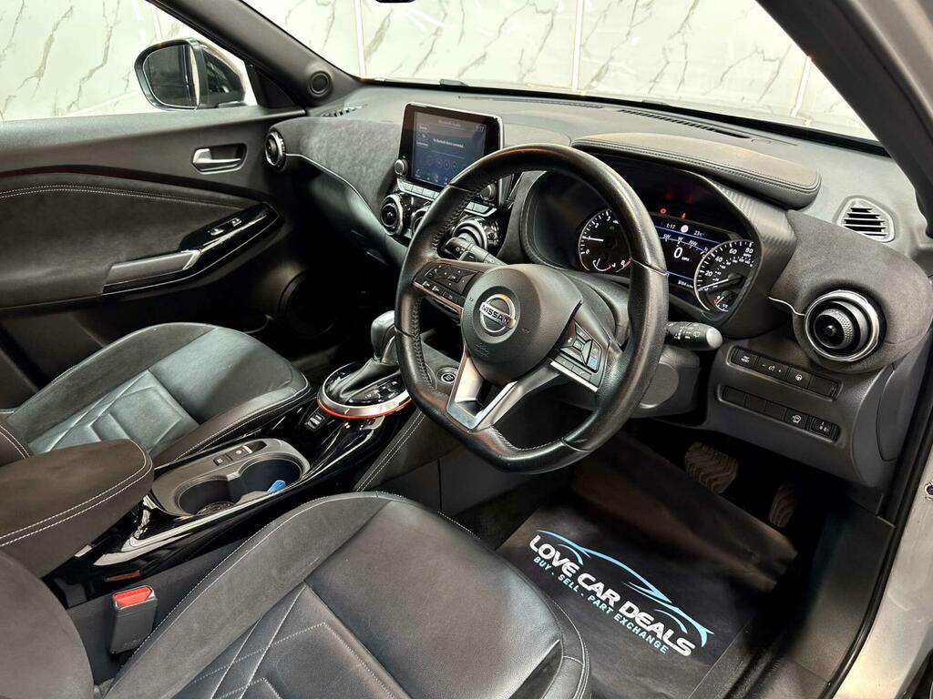 Nissan Juke Tekna Silver #3
