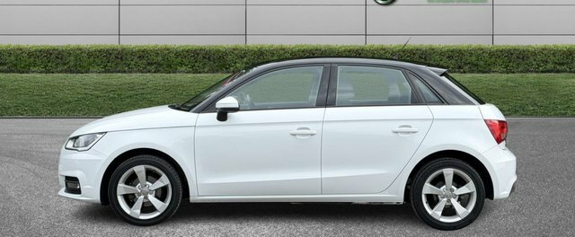 Audi A1 Tfsi Sport Sportback PF16VPY White #5
