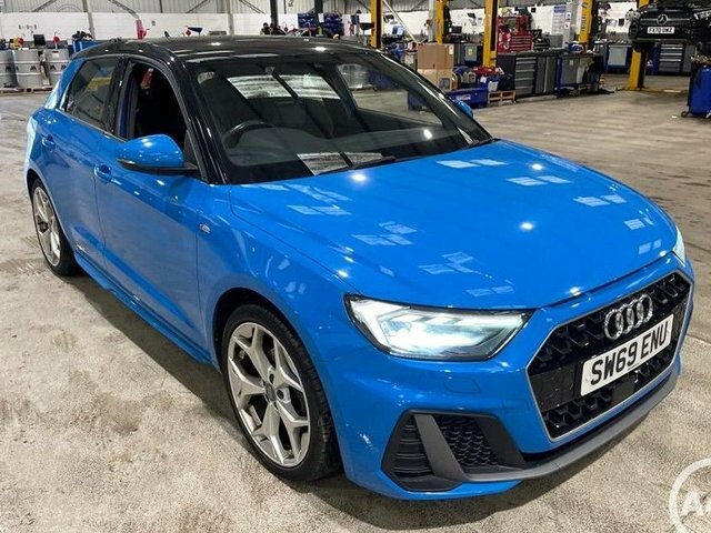 Audi A1 1.5 Tfsi 35 S Line Sportback S Tronic E Blue