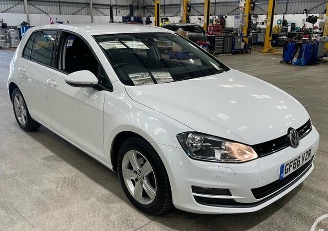 Volkswagen Golf Tdi Bluemotion Tech Match White