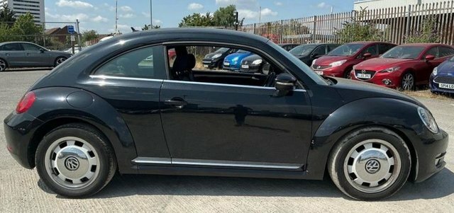 Volkswagen Beetle Tdi Design Hatchback Black #4