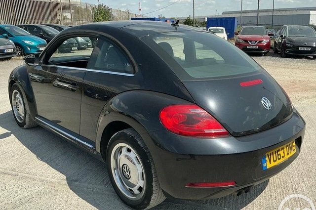 Volkswagen Beetle Tdi Design Hatchback Black #2