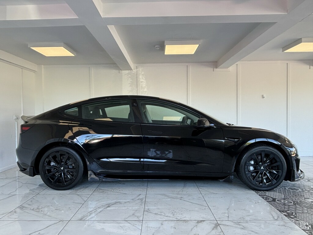 Tesla Model 3 Saloon Dual Motor Long Range 202121 LG21YWU Black #5