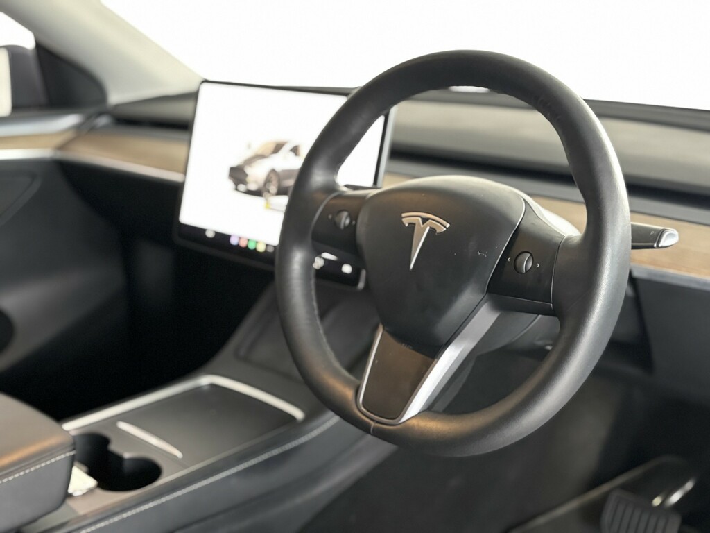 Tesla Model Y Suv Dual Motor Long Range 202222 BT22WTE White #3