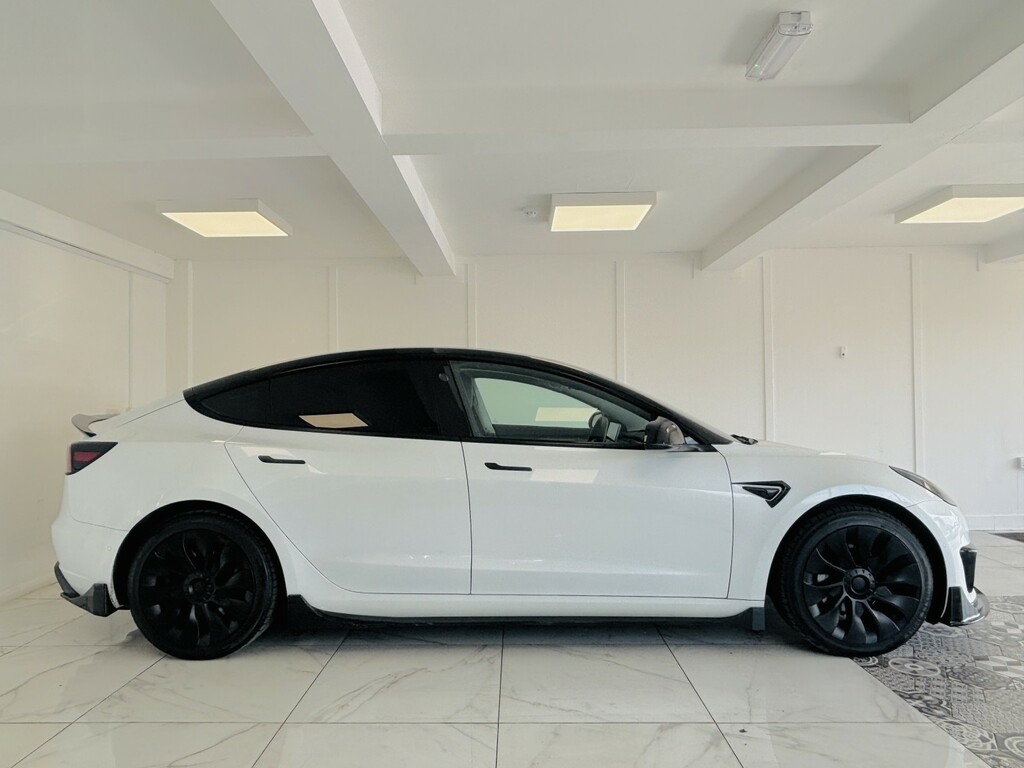 Tesla Model 3 Saloon Standard Range Plus 202121 TGZ8592 White #2