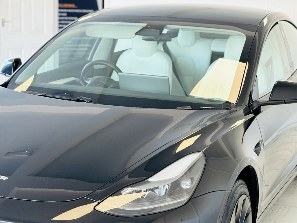 Tesla Model 3 Saloon Dual Motor Long Range 202121 SC21JHL Black #2