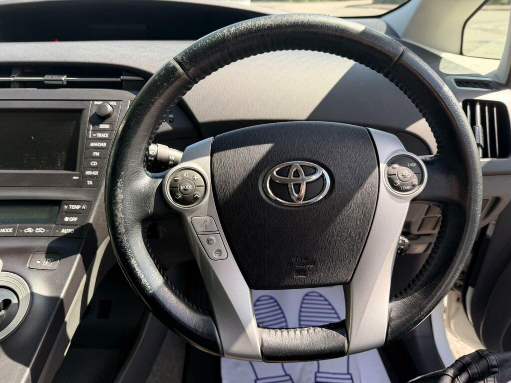 Toyota Prius 1.8L T4 Vvt-i White #36