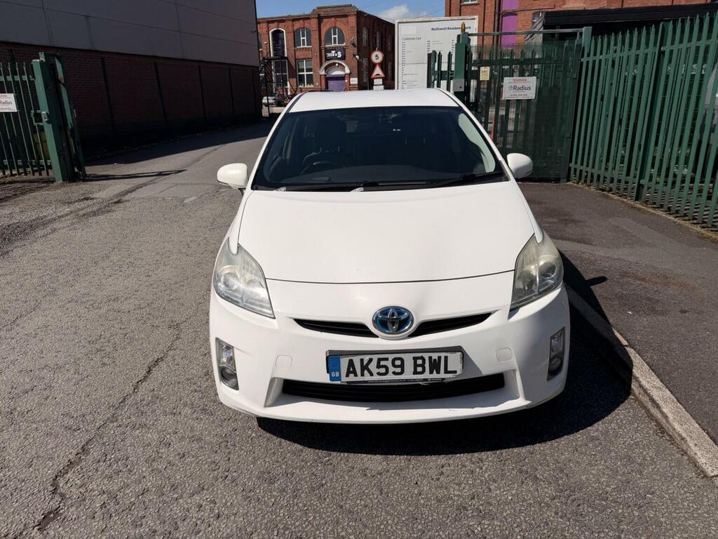 Toyota Prius 1.8 Vvt-h T Spirit Cvt Euro 5 Ss White #6