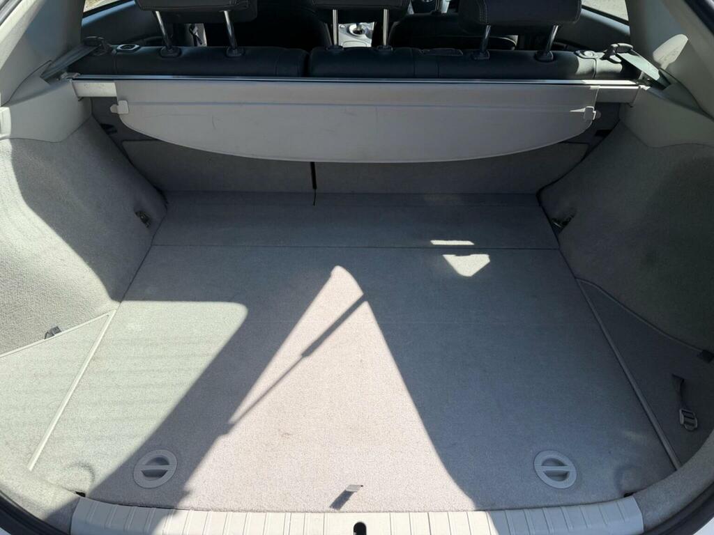 Toyota Prius 1.8L T4 Vvt-i White #28