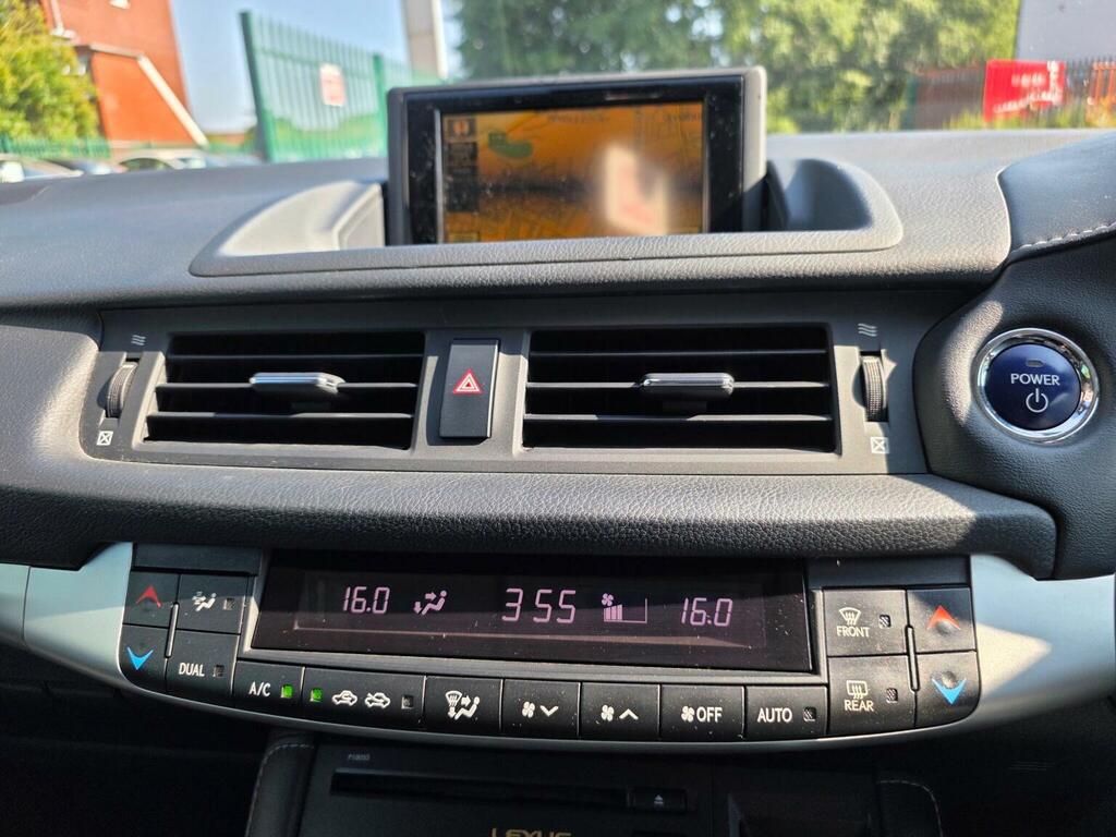 Lexus CT 200H Se-l Blue #24