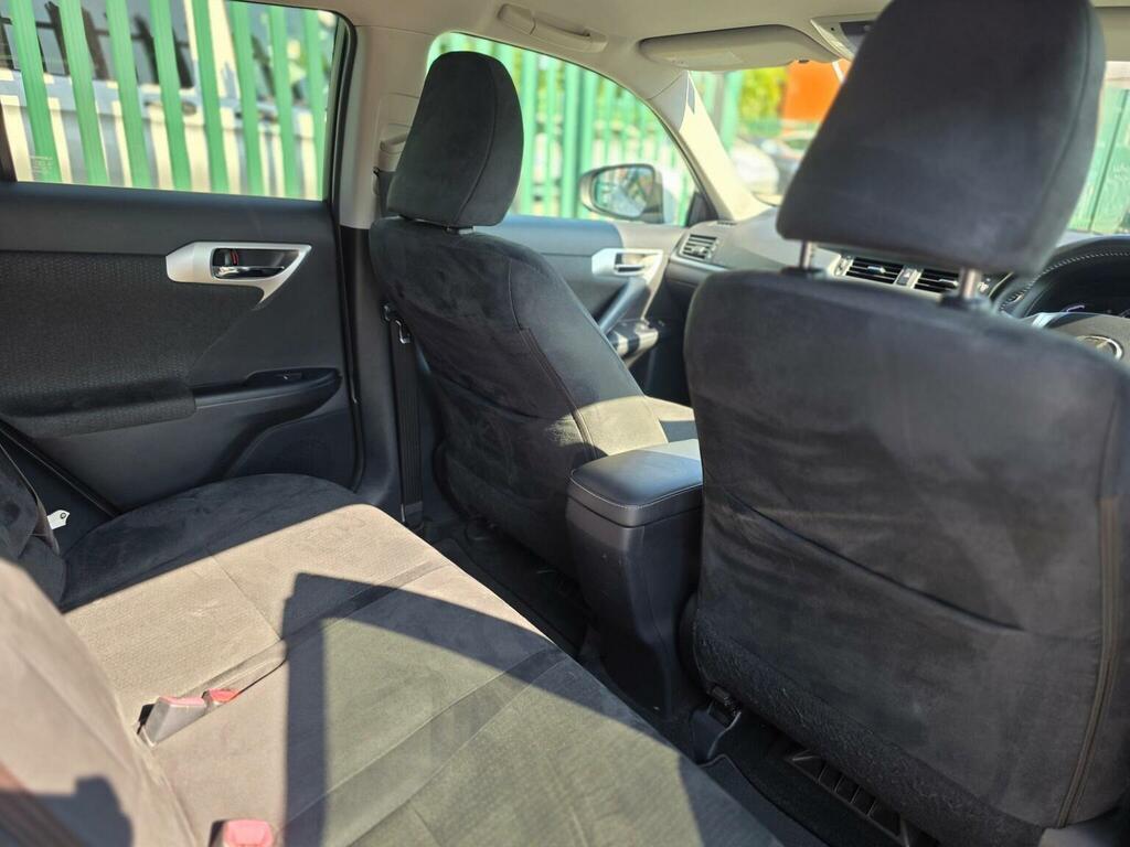 Lexus CT 200H Se-l Blue #41