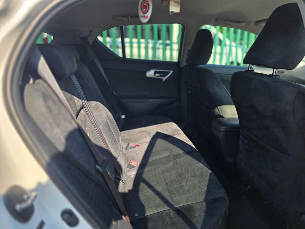 Lexus CT 200H Se-l Blue #11