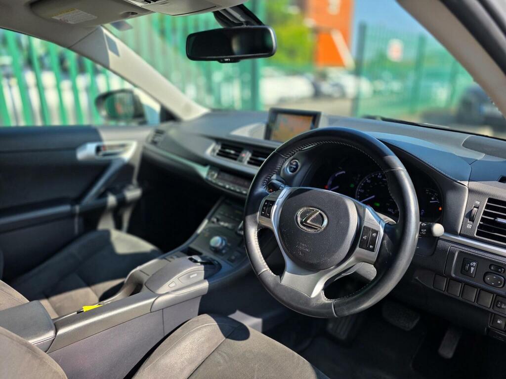 Lexus CT 200H Se-l Blue #39