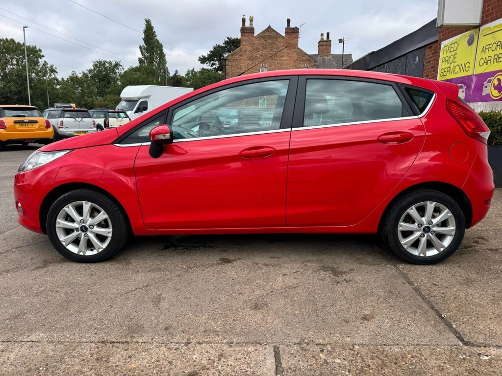 Ford Fiesta 1.4L Zetec Red #5