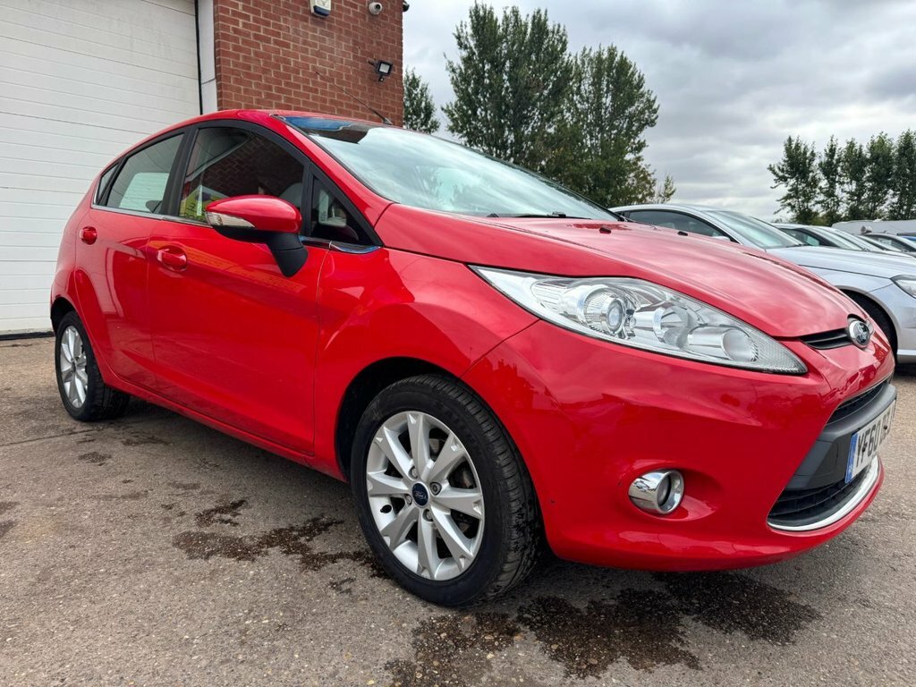 Ford Fiesta 1.4L Zetec Red