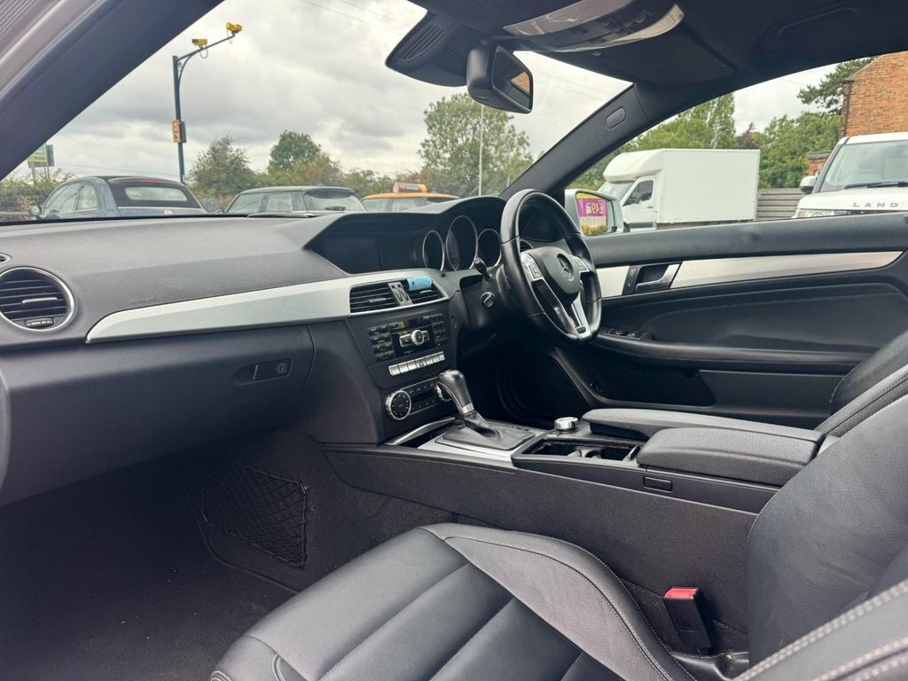Mercedes-Benz C Class C250 Cdi Blueefficiency Sport Black #17