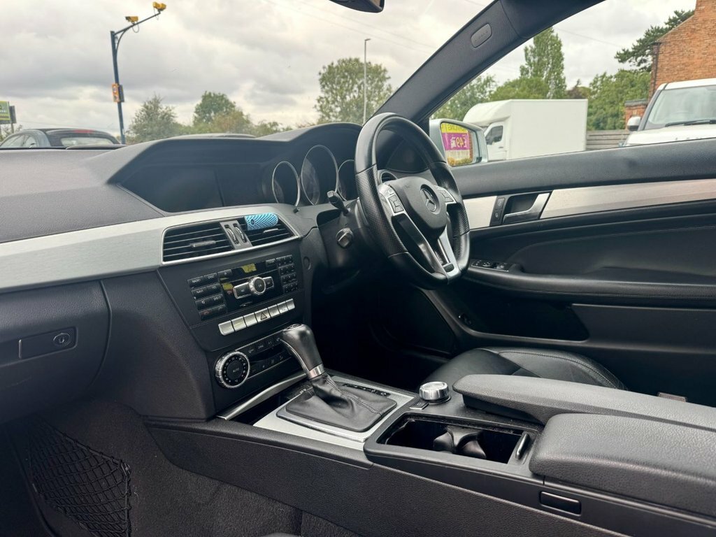 Mercedes-Benz C Class C250 Cdi Blueefficiency Sport Black #20