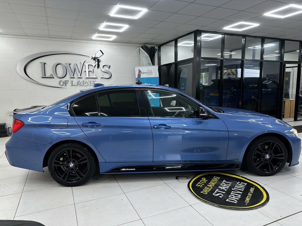 BMW 3 Series 320I M Sport 2-Door Black #25