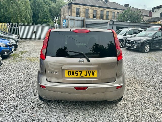 Nissan Note 1.6 16V Tekna Hatchback Euro 4 11 Beige #4
