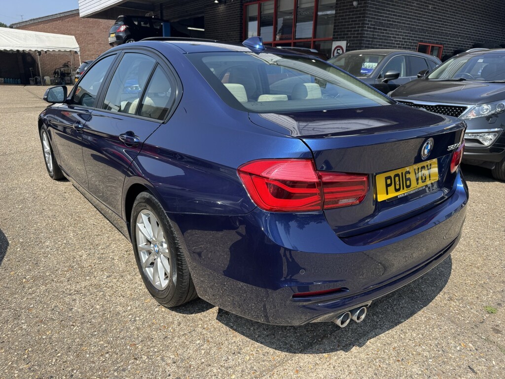 BMW 3 Series 2.0 320D Ed Plus Saloon 2016 PO16VGY Blue #4