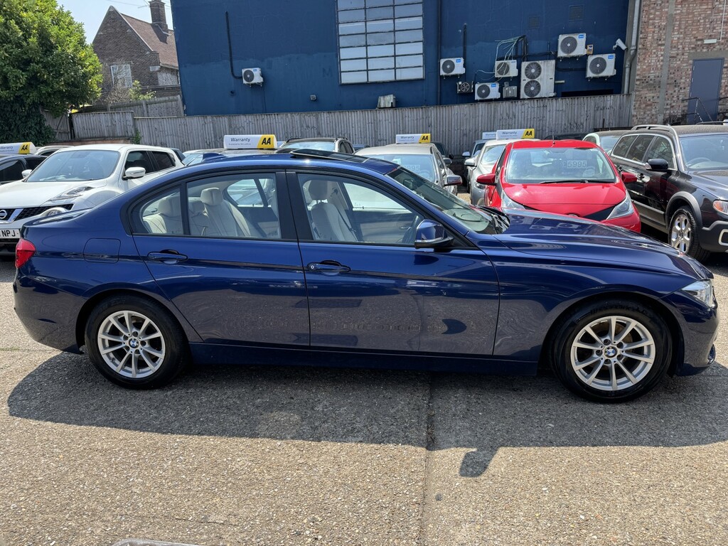 BMW 3 Series 2.0 320D Ed Plus Saloon 2016 PO16VGY Blue #3