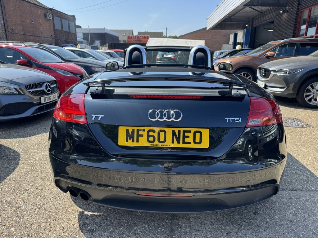 Audi TT 1.8 Tfsi Roadster Black #9