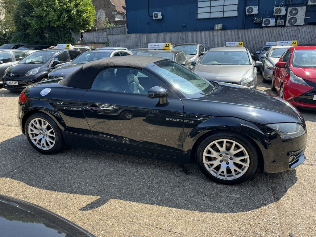 Audi TT 1.8 Tfsi Black #2