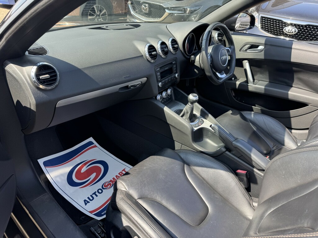 Audi TT 1.8 Tfsi Roadster Black #15