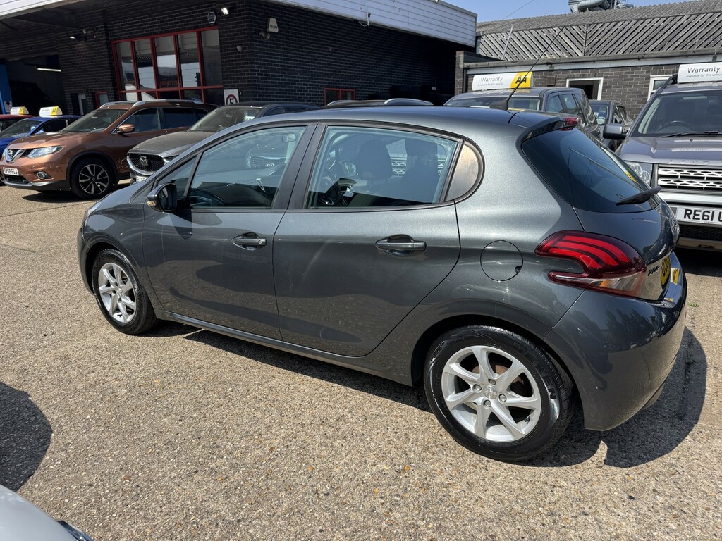 Peugeot 208 1.2 Puretech Active 2017 OU67WKP Grey #2