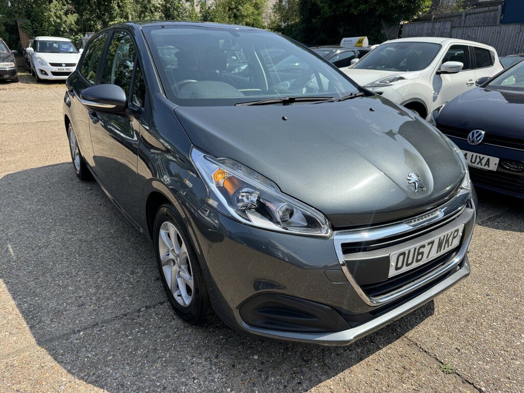 Peugeot 208 1.2 Puretech Active Grey