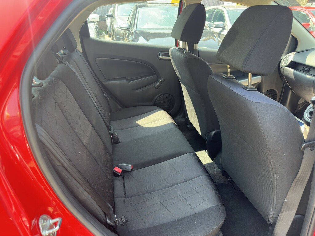 Mazda 2 Hatchback 1.3 Takuya Euro 5 201161 Red #13