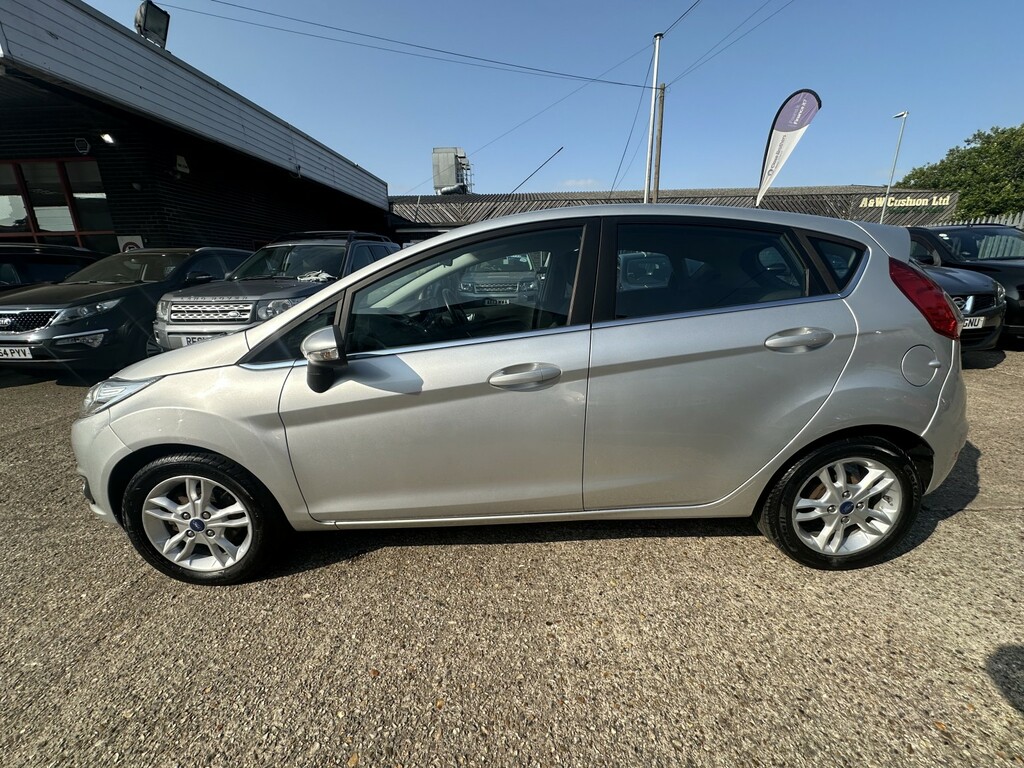 Ford Fiesta 1.3 Zetec 2016 YE16WYG Silver #4