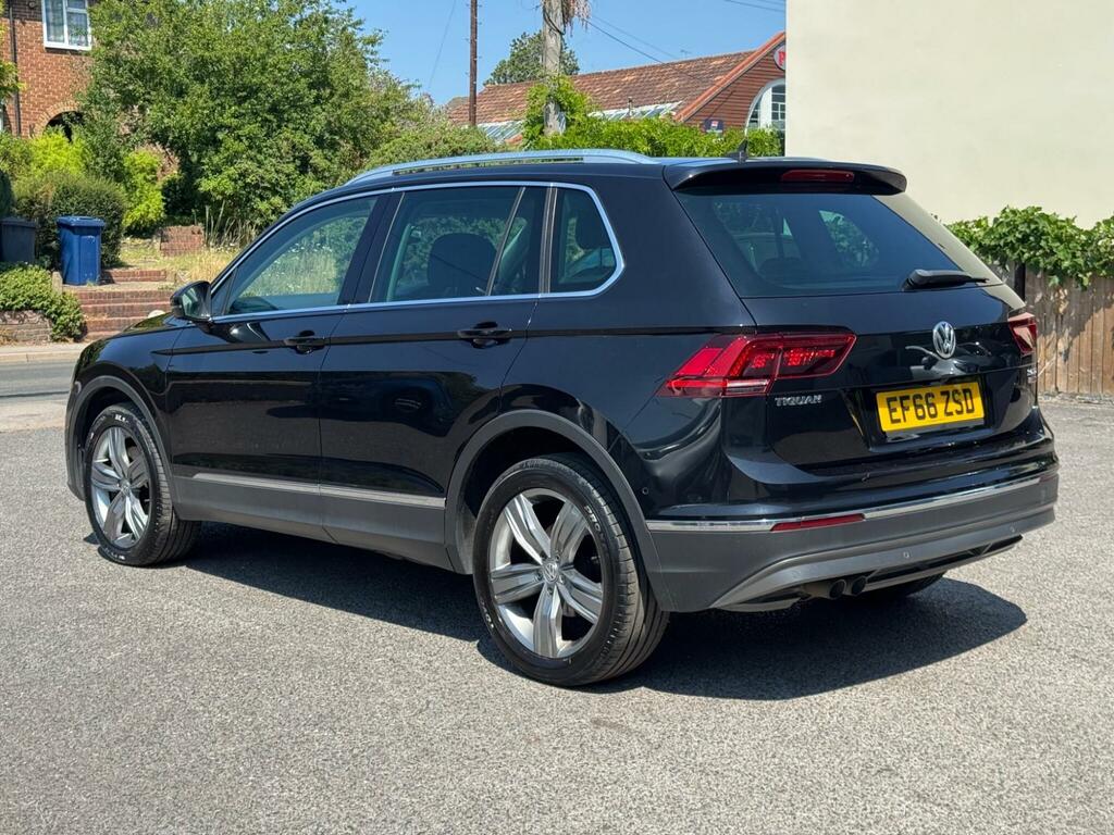 Volkswagen Tiguan 2.0 Tdi Bluemotion Tech Sel Suv Dsg 4Mo Black #3