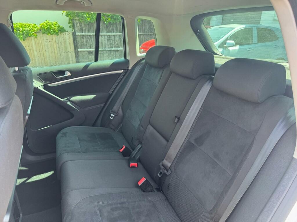 Volkswagen Tiguan 2.0 Tdi Bluemotion Tech Silver #16