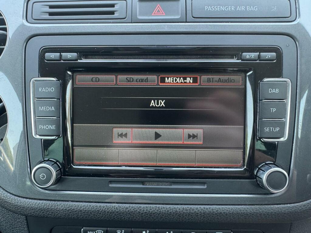 Volkswagen Tiguan 2.0 Tdi Bluemotion Tech Silver #31