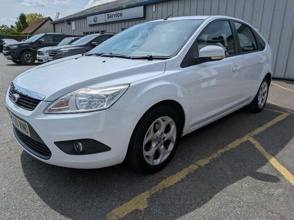 Ford Focus Estate 1.6 Titanium 201161 White #10