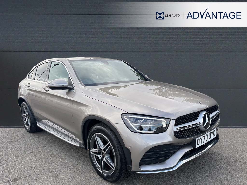 Mercedes-Benz GLC Class Glc 300 4Matic Amg Line 9G-tronic Silver