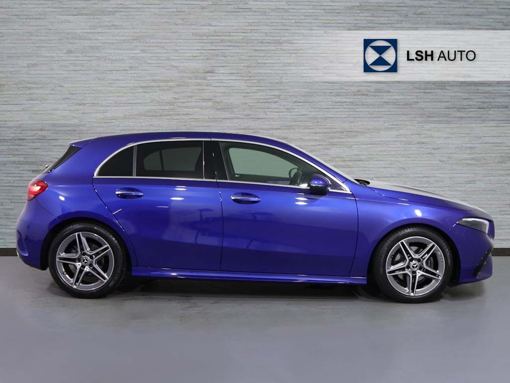 Mercedes-Benz A Class A180 Amg Line Premium VA73EJG Blue #3