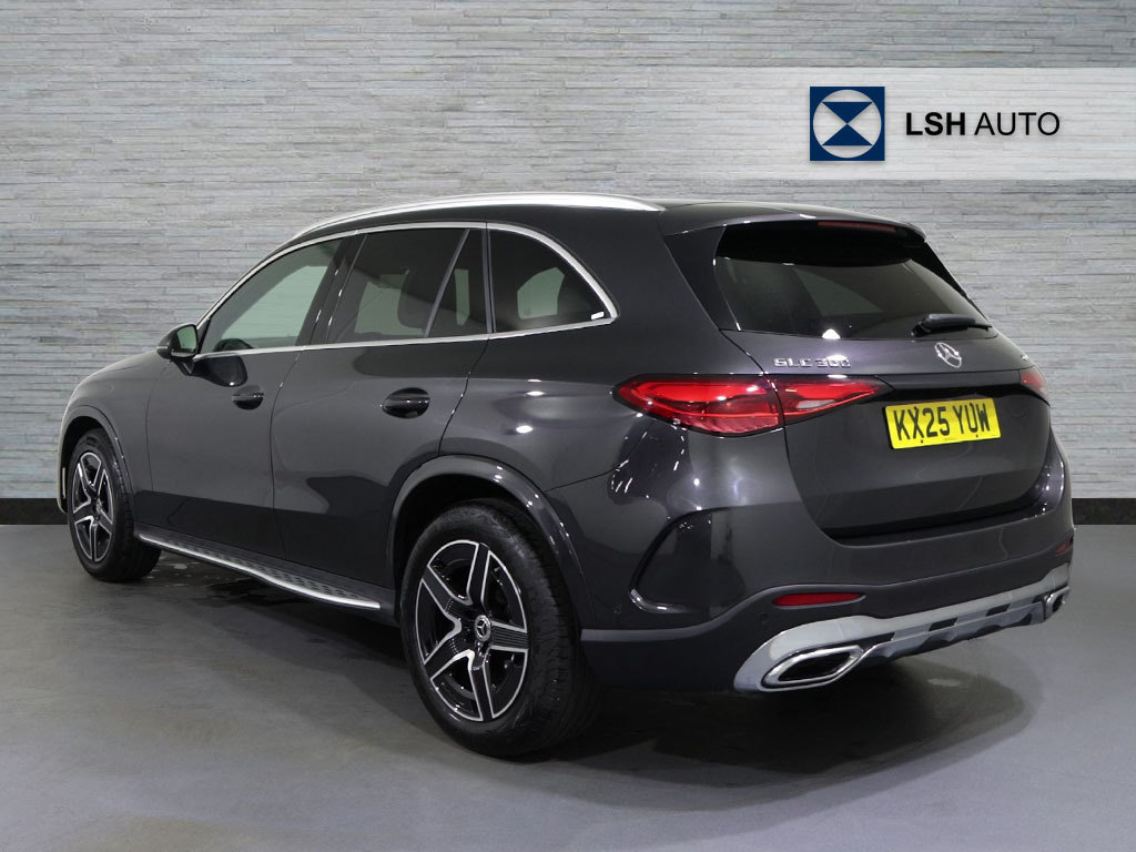 Mercedes-Benz GLC Class Glc 300 4Matic Amg Line 9G-tronic KX25YUW Grey #2