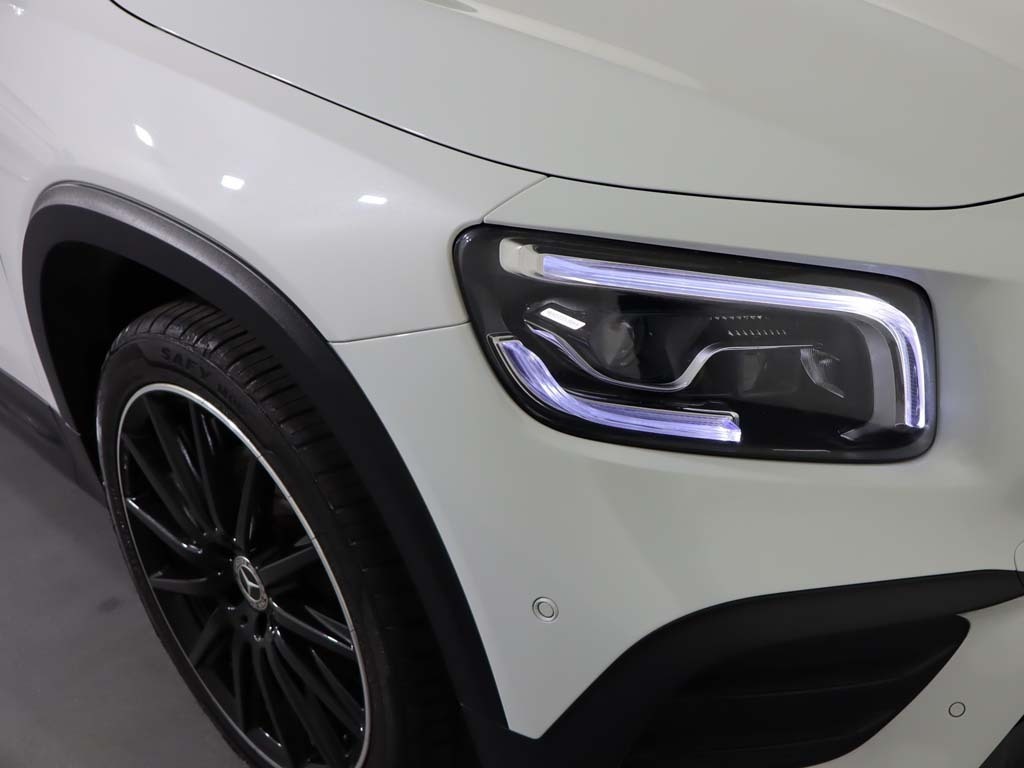 Mercedes-Benz GLB Class Glb 200 Amg Line Premium Plus Night Edition 7G KP23HXX White #6