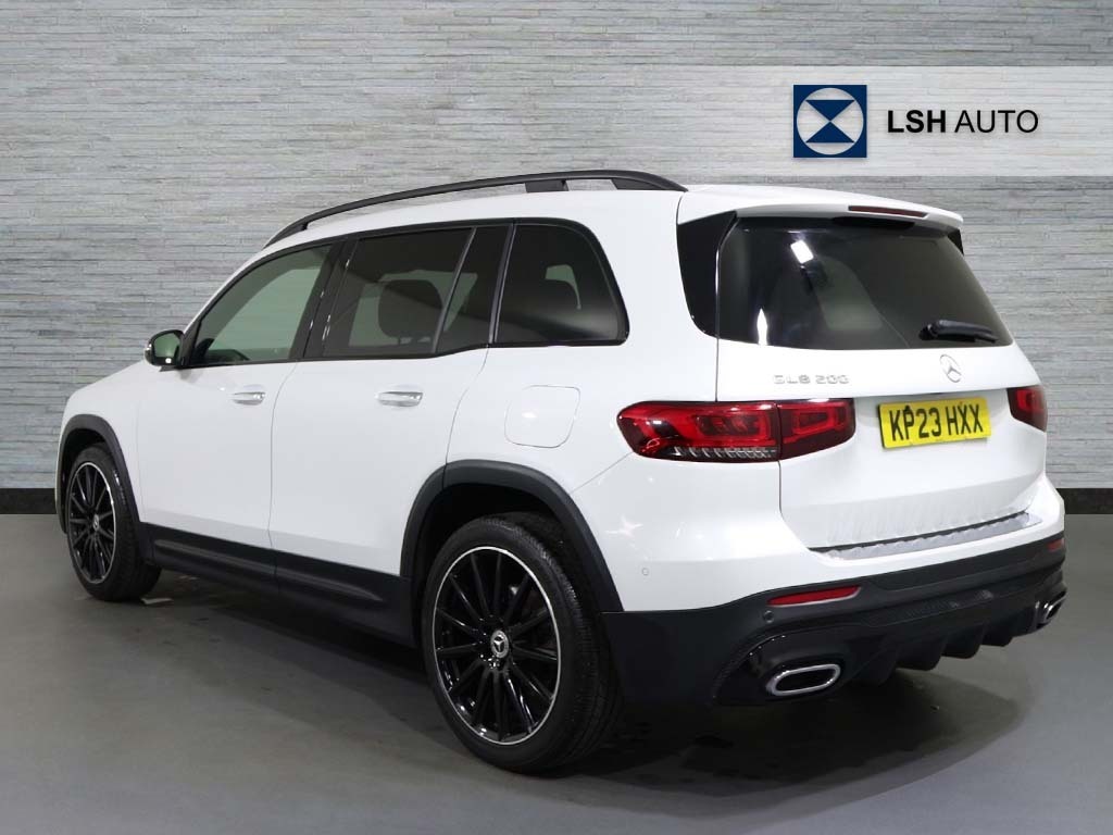 Mercedes-Benz GLB Class Glb 200 Amg Line Premium Plus Night Edition 7G KP23HXX White #2